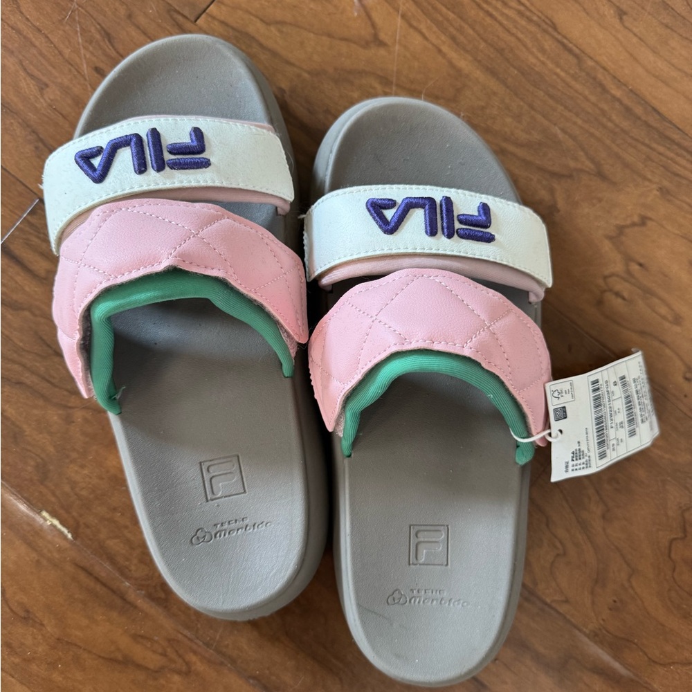 Fila NWT Pink and Green Slide Sandals